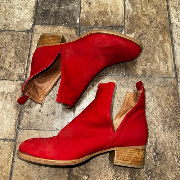 Jeffrey Campbell Suede Red Leather ankle boot sz 40 - Picture 1 of 6
